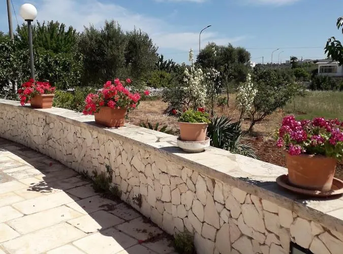 בית נופש Trulli In Valle D'itria *