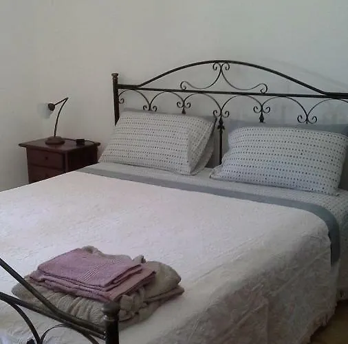 Trulli In Valle D'itria 치스테르니노