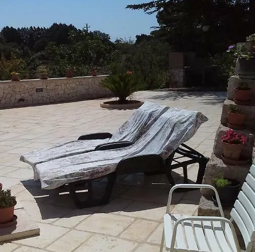 בית נופש Trulli In Valle D'itria *